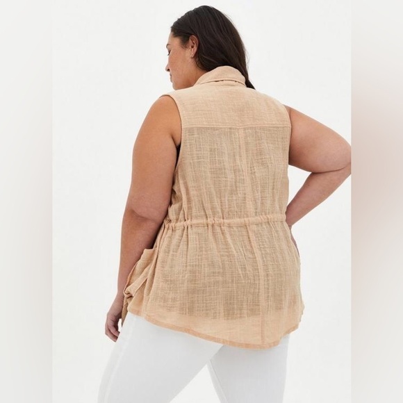 Torrid Gauzy Drape Front Vest - Picture 3 of 13